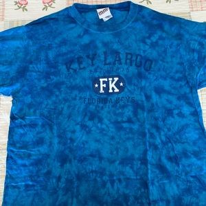 Large tye-dye t shirt!